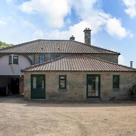 בית נופש Pass The Keys Large 3 Bed Country With Stunning Views